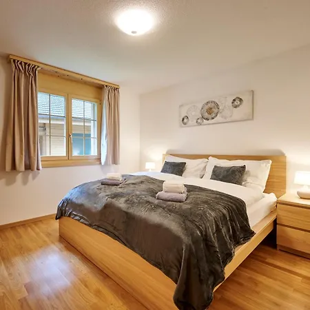 Great Location, Spacious, Views, Modern Apartment Lauterbrunnen