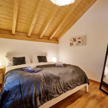 Apartman Great Location, Spacious, Views, Modern *
