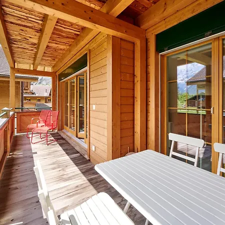 Great Location, Spacious, Views, Modern *