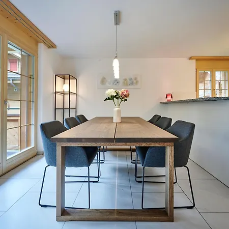 Lejlighed Great Location, Spacious, Views, Modern