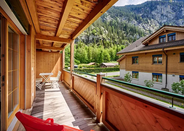 Great Location, Spacious, Views, Modern *