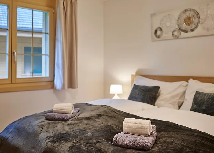 Apartman Great Location, Spacious, Views, Modern *