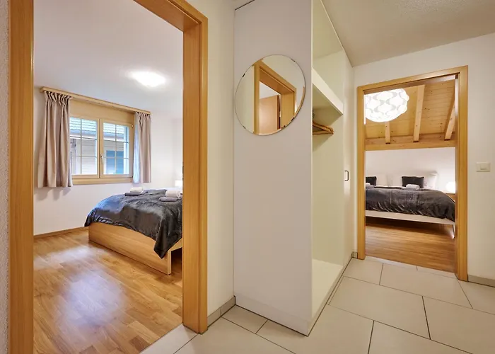 Great Location, Spacious, Views, Modern Apartman *