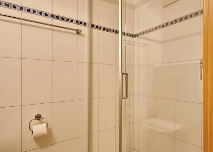 Great Location, Spacious, Views, Modern Apartment Lauterbrunnen