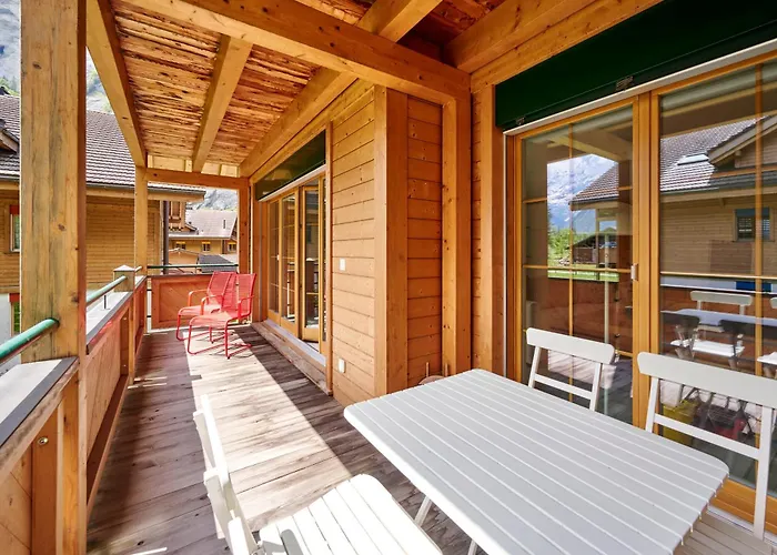 Great Location, Spacious, Views, Modern *