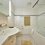 Great Location, Spacious, Views, Modern Lägenhet *