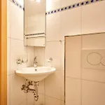 Great Location, Spacious, Views, Modern *