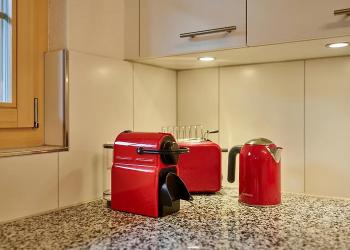 Great Location, Spacious, Views, Modern *